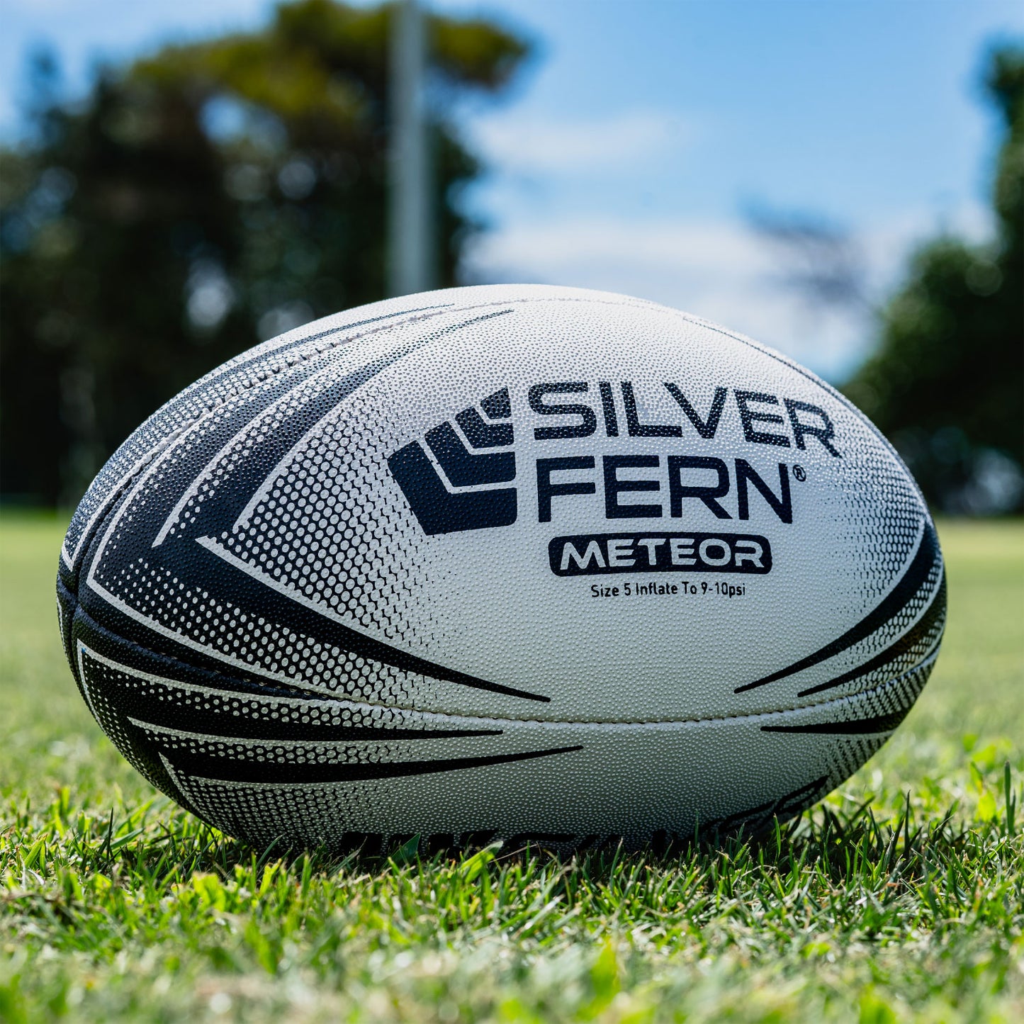 Silver Fern Rugby Match Ball Meteor Size 5, lifestyle shot