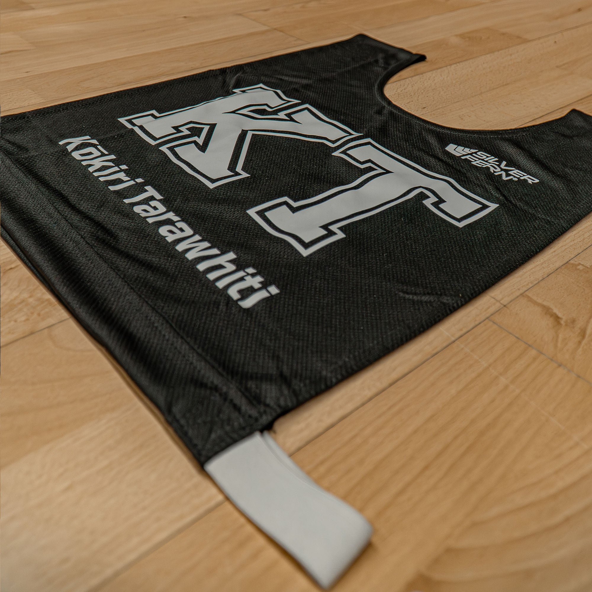 7-a-Side Te Reo Maori Netball Bib Set
